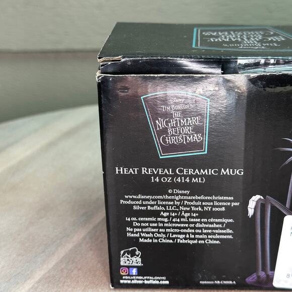 Disney Tim Burton Heat Reveal Coffee Mug The Nightmare Before Christmas New - Picture 3 of 7